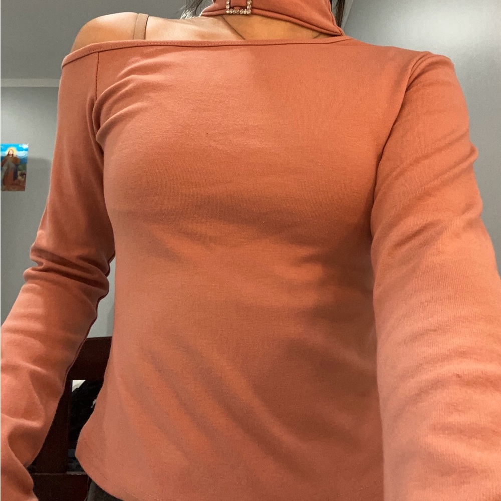 Women's Off-Shoulder Sweater - Pink